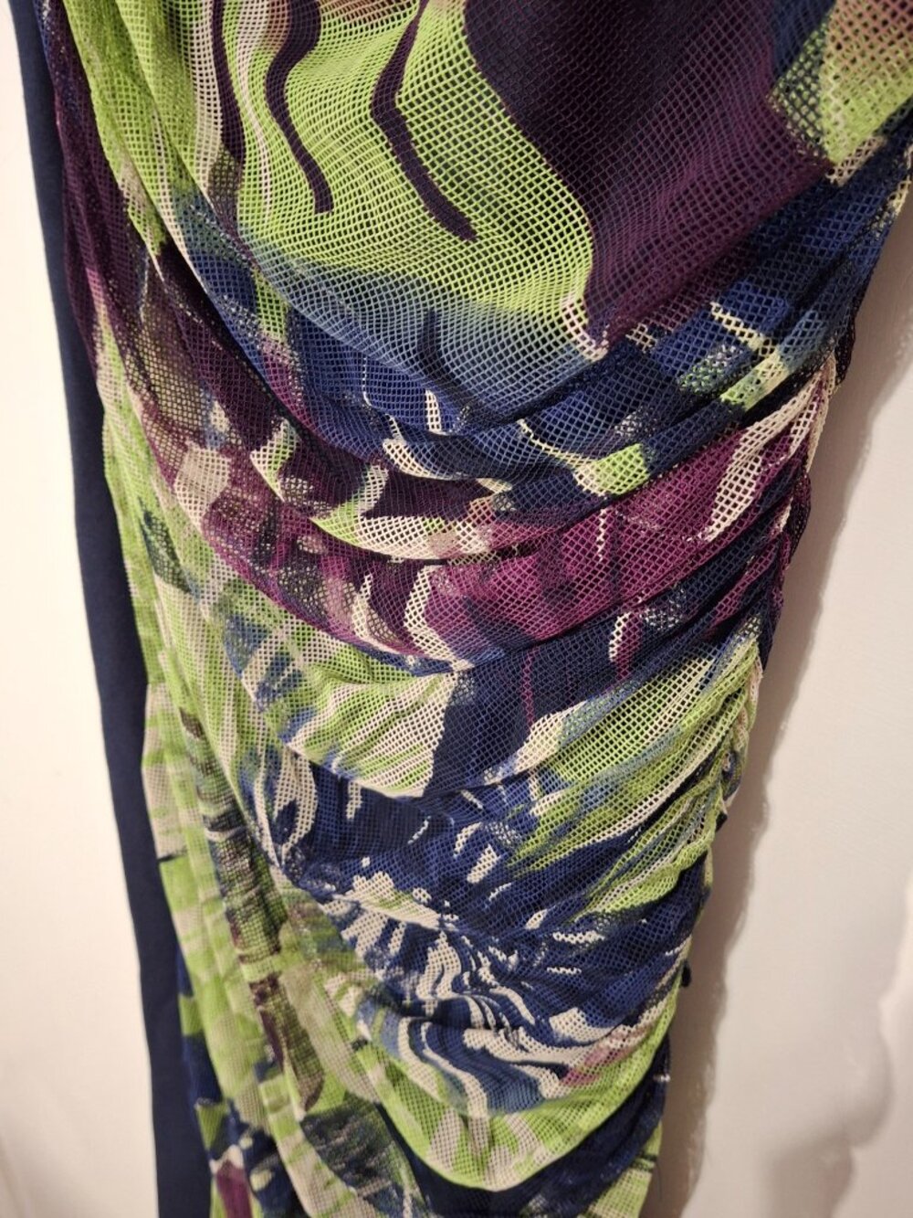 Hilton Hollis New York Size 8 Ruched Sheath Dress Multicolor Abstract Print - Picture 8 of 9